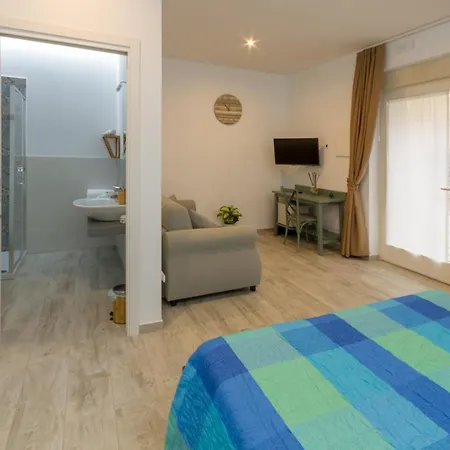 Alma Guest house *